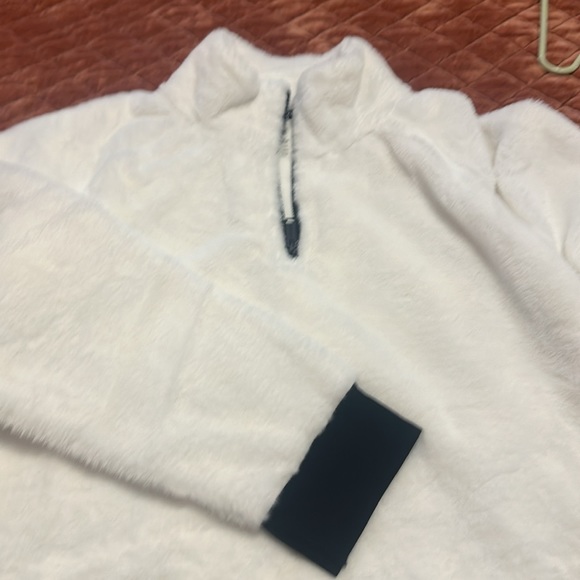 Size XXLCalvin Klein Performance half zip pullover white - Picture 5 of 6